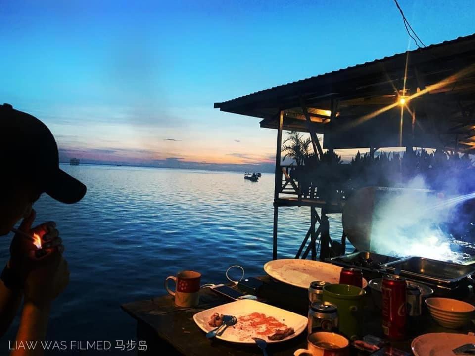 Mabul Backpackers Apartment Mabul Island Екстериор снимка